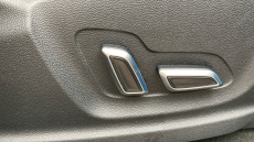 MG Hs 1.5 T-GDI Exclusive 5dr DCT Petrol Hatchback